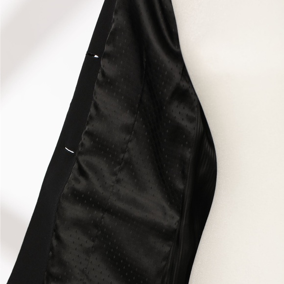 BCBGMAXAZRIA Black Wool Blazer with Satin Bottom Design, Size XXS, Excellent - Picture 8 of 11